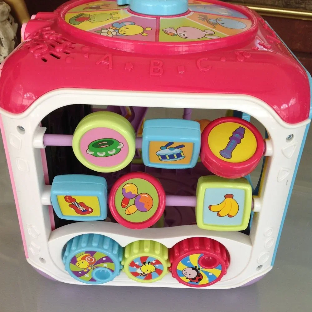 VTech Sort & Discover Learning & Development Activity Cube - Picture 4 of 7